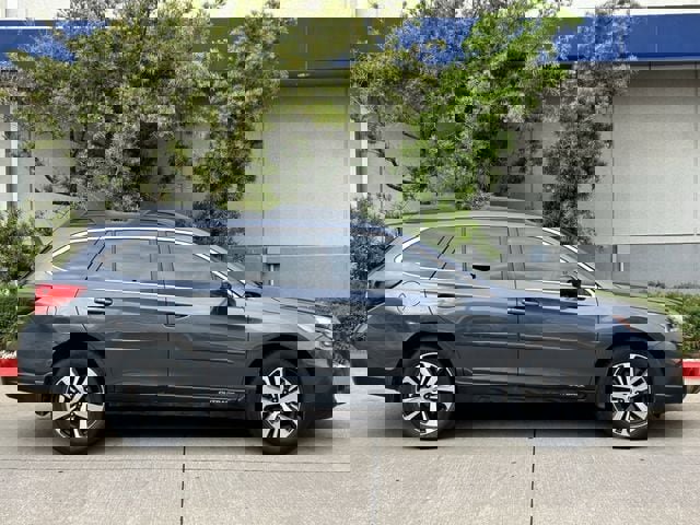 Used 2018 Subaru Outback 3.6R Limited image 3