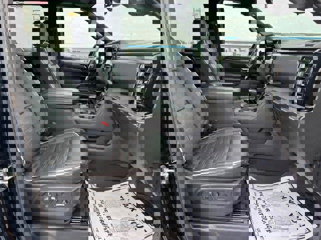 Used 2024 GMC Sierra 1500 AT4X image 27