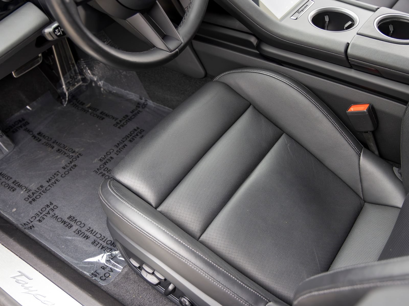 Certified 2025 Porsche Taycan RWD image 32
