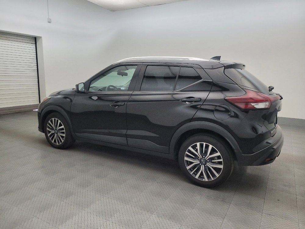 Used 2022 Nissan Kicks SV FWD image 3