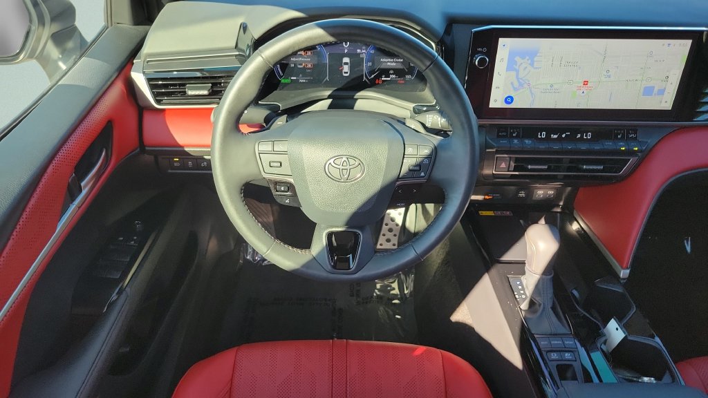 Used 2013 Toyota RAV4 XLE AWD/4WD image 12
