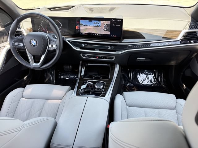 Certified 2024 BMW X5 xDrive40i w/ Premium Package AWD/4WD image 17