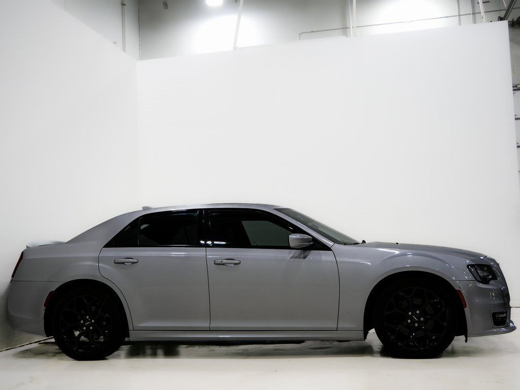 Used 2020 Chrysler 300 S image 5