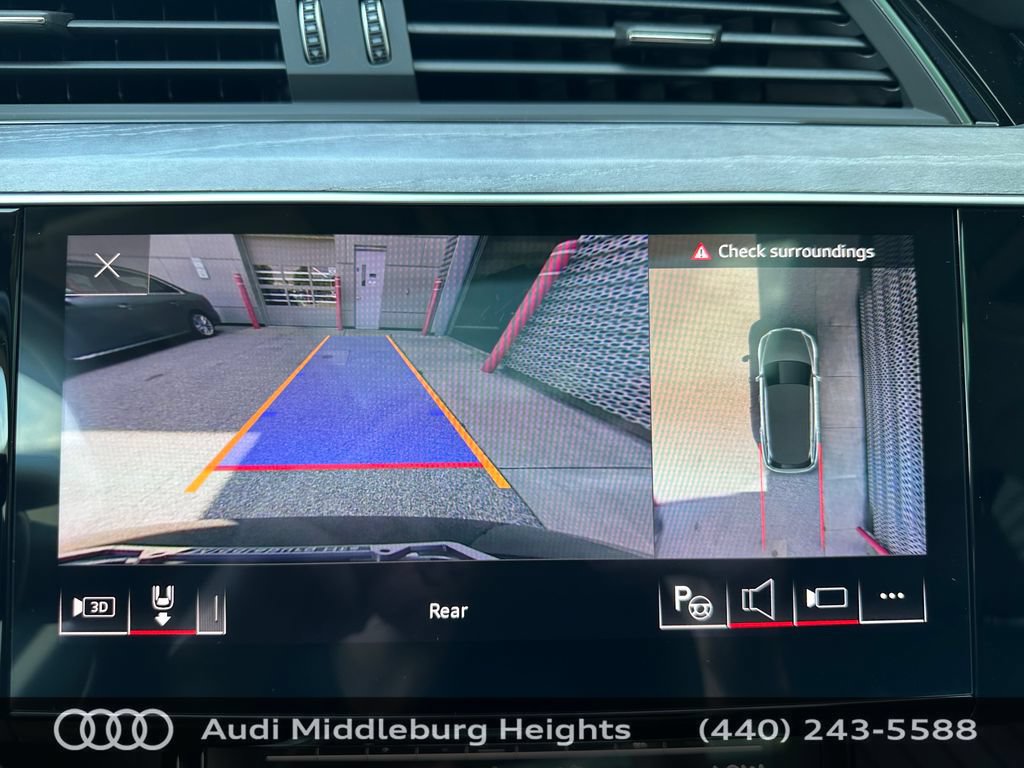 Certified 2024 Audi Q8 e-tron Prestige w/ Prestige Package AWD/4WD image 39
