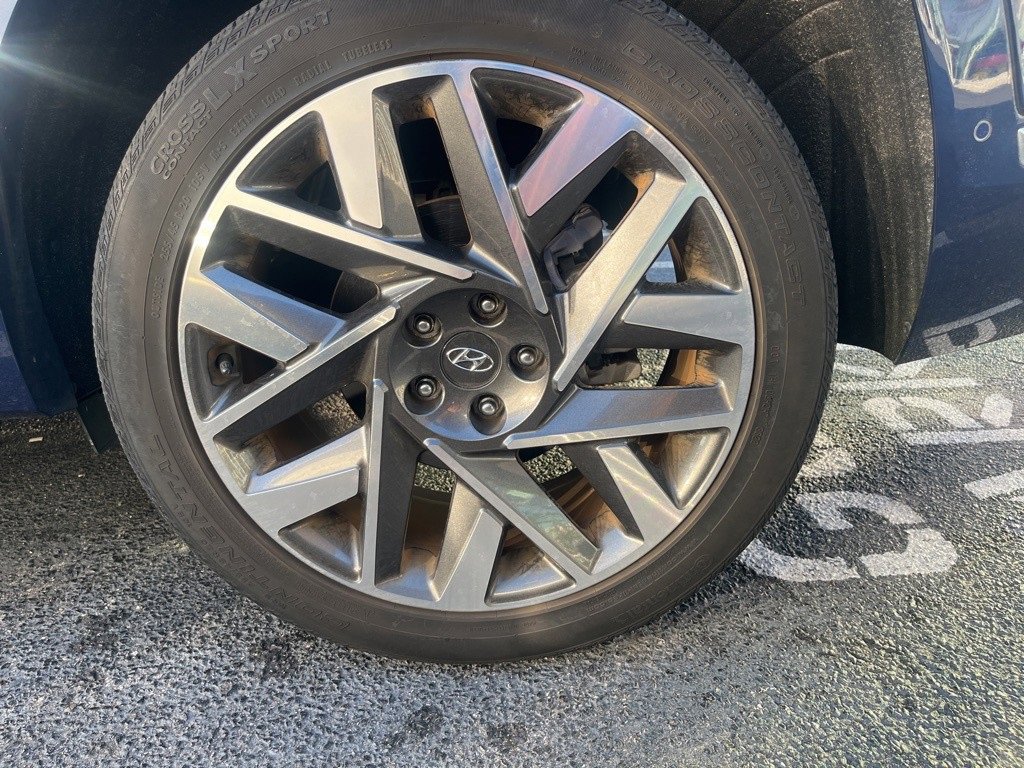 Used 2023 Hyundai Santa Fe Calligraphy w/ Cargo Package image 4