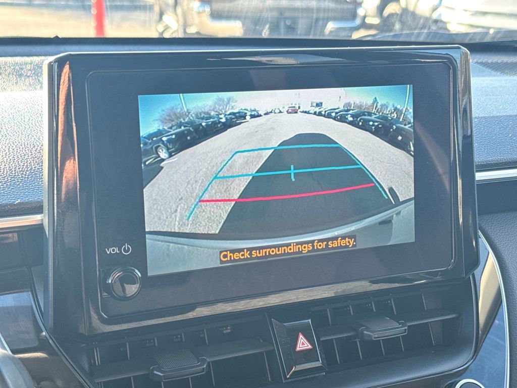 Used 2024 Toyota Corolla Cross LE image 24