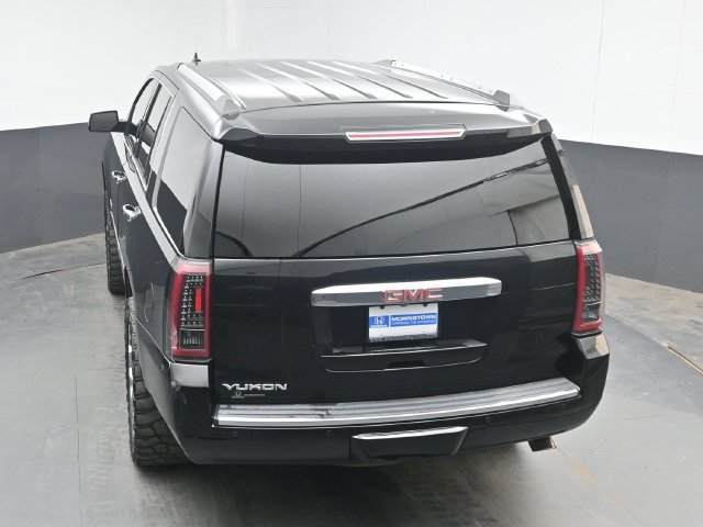 Used 2017 GMC Yukon Denali w/ Open Road Package AWD/4WD image 42