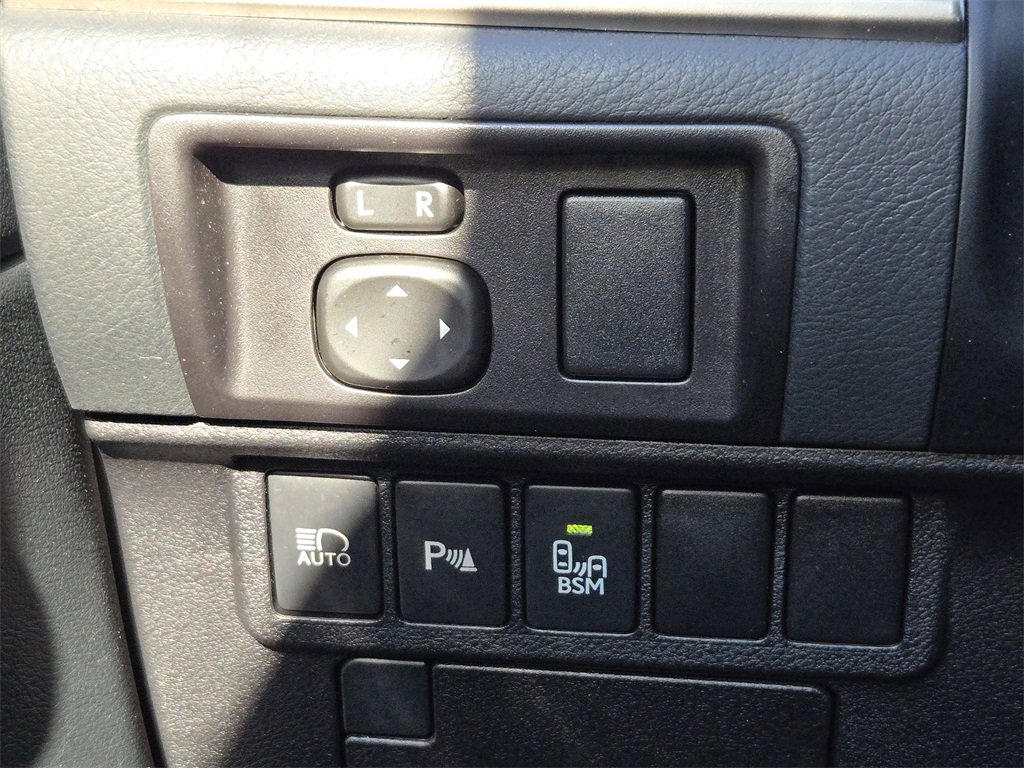 Used 2018 Lexus ES 350 image 22