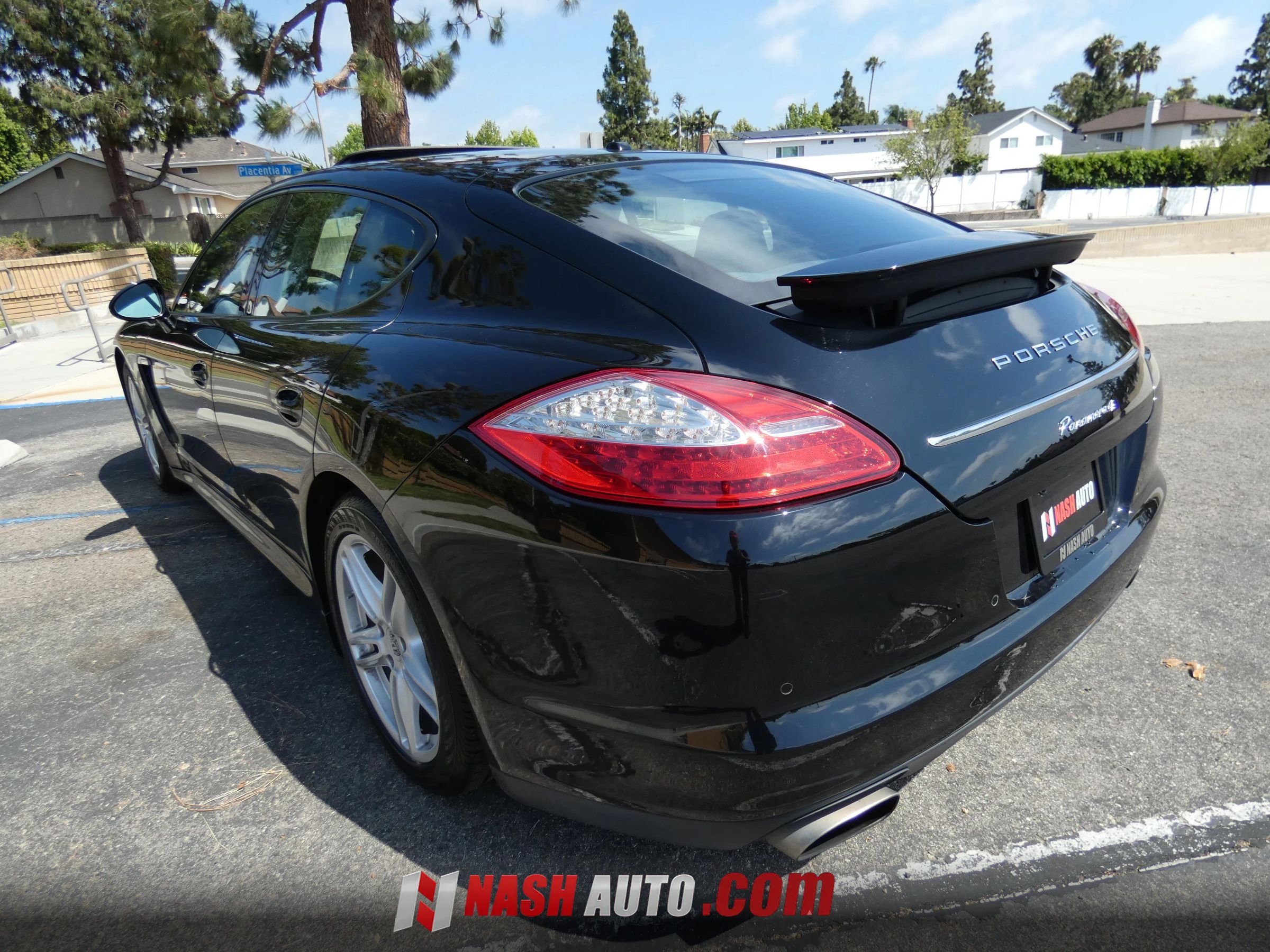 Used 2011 Porsche Panamera 4 AWD/4WD image 13
