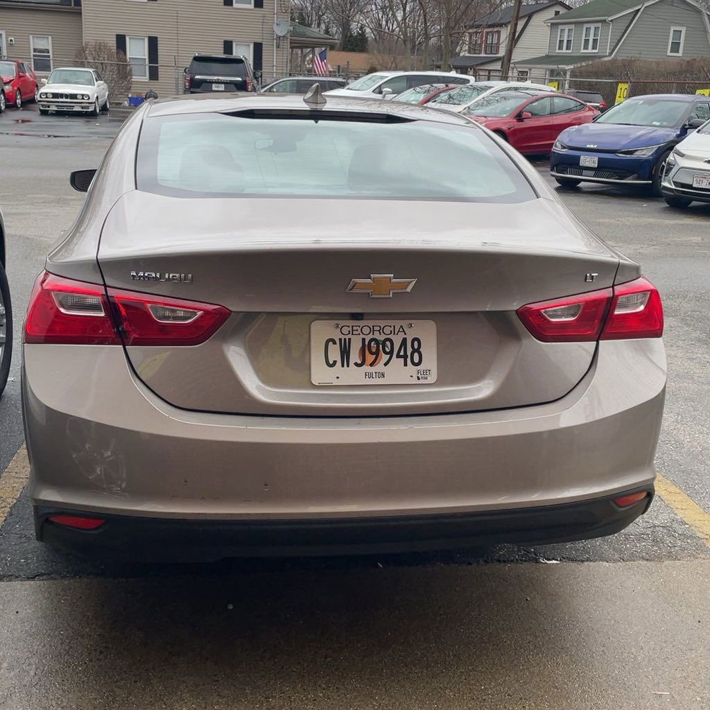 Used 2023 Chevrolet Malibu LT FWD image 6