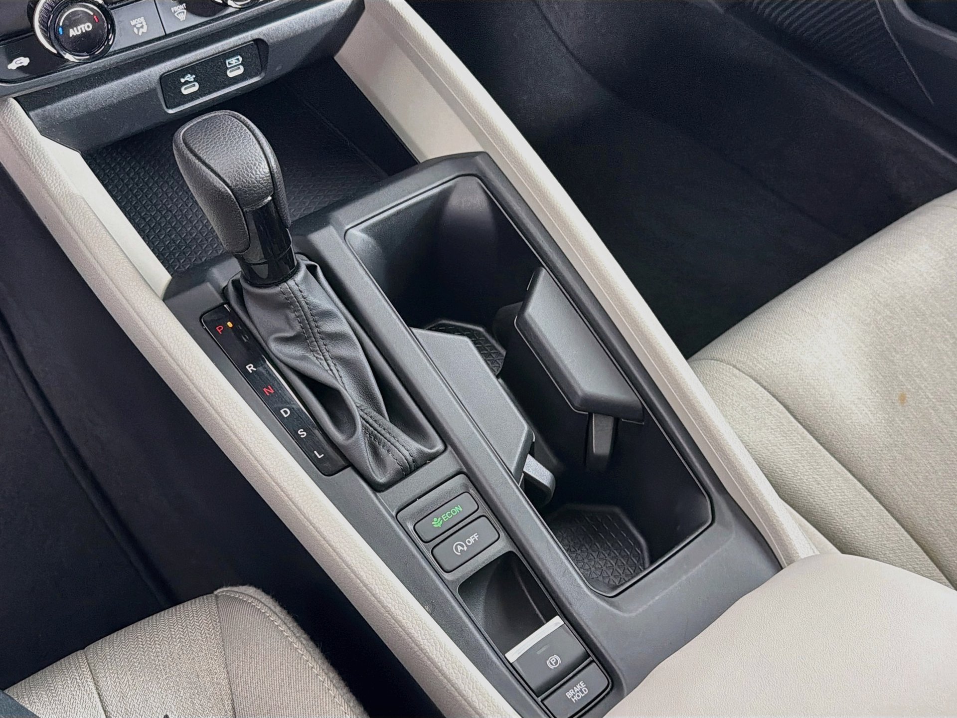 Used 2025 Honda Accord SE image 26