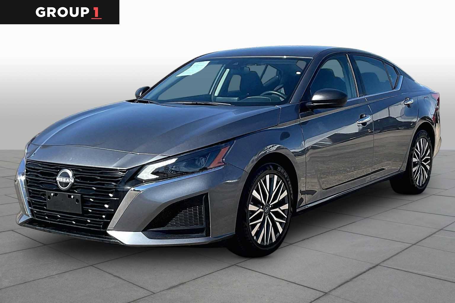 Used 2025 Nissan Altima 2.5 SV