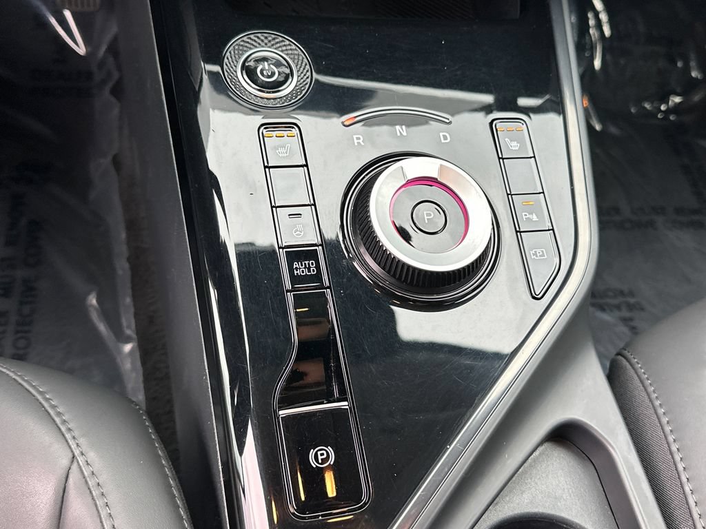 Certified 2023 Kia Niro Wind w/ Wind Preserve Package FWD image 33