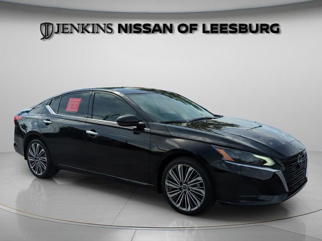 Certified 2024 Nissan Altima 2.5 SL image 1