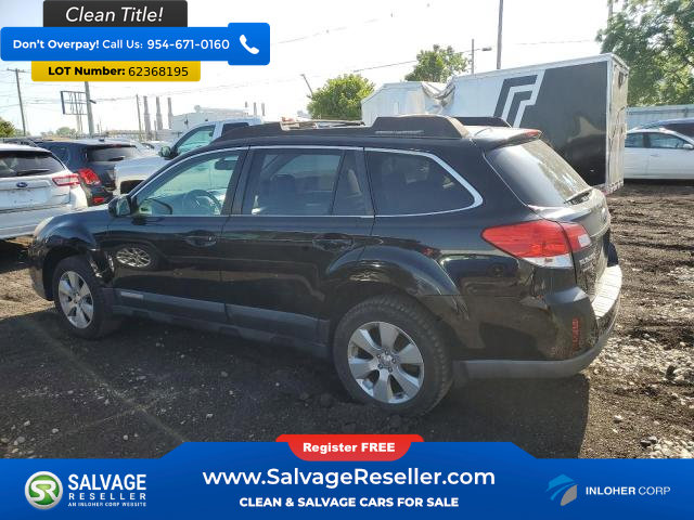 Used 2010 Subaru Outback 2.5i Premium image 3