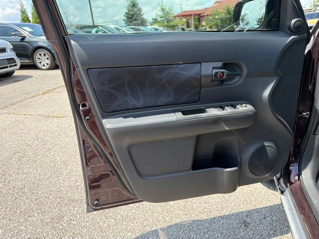 Used 2012 Scion xB FWD image 14