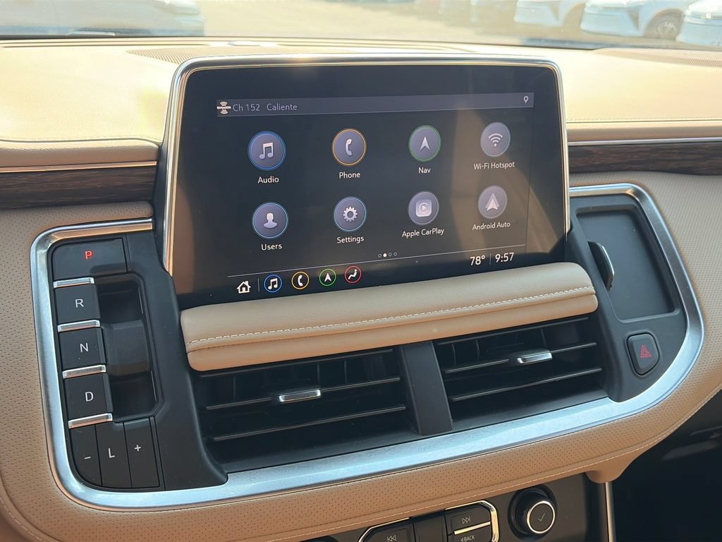 Used 2021 Chevrolet Suburban Premier AWD/4WD image 24