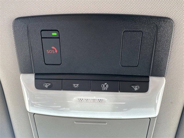 Used 2022 Nissan Pathfinder SV image 21