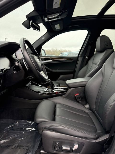 Used 2020 BMW X3 xDrive30i w/ Premium Package image 18