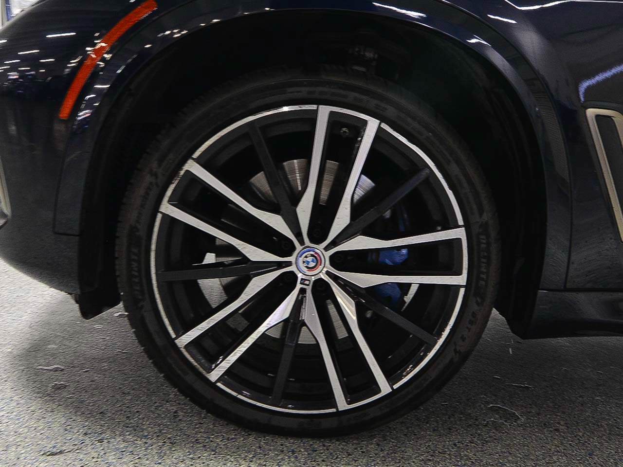 Certified 2023 BMW X5 M50i w/ Executive Package AWD/4WD image 5