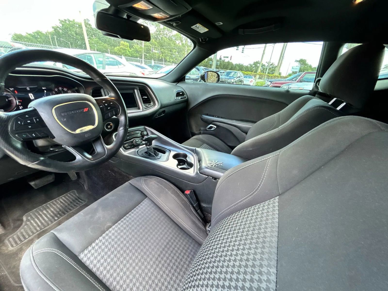 Used 2018 Dodge Challenger SXT w/ Blacktop Package image 7