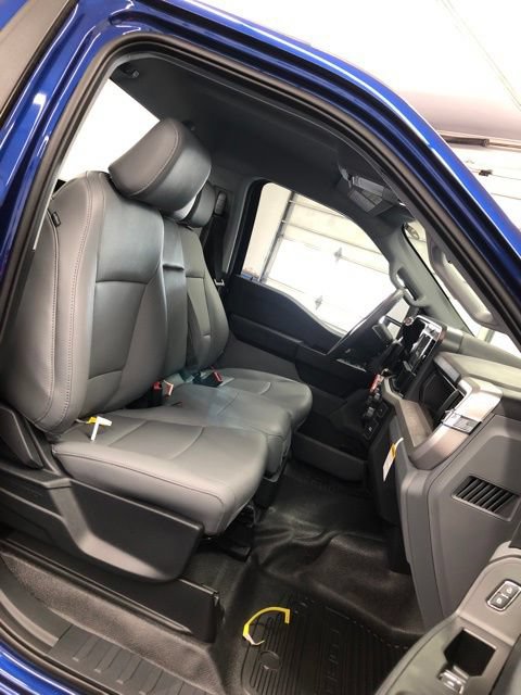 New 2026 Ford F250 XL w/ XL Chrome Package AWD/4WD image 27
