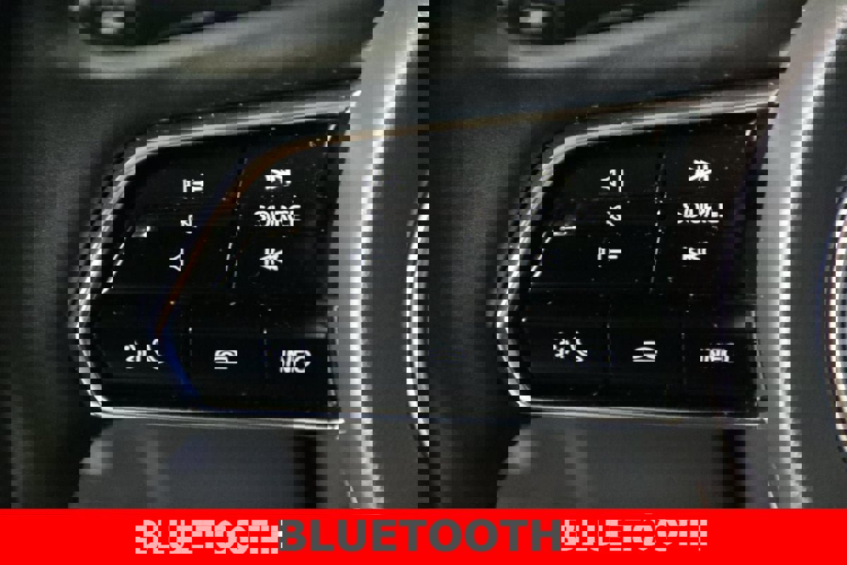Used 2025 MAZDA CX-70 Plug-In Hybrid w/ Premium Pkg image 15