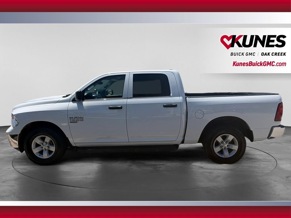 Used 2022 RAM 1500 Classic SLT AWD/4WD image 6