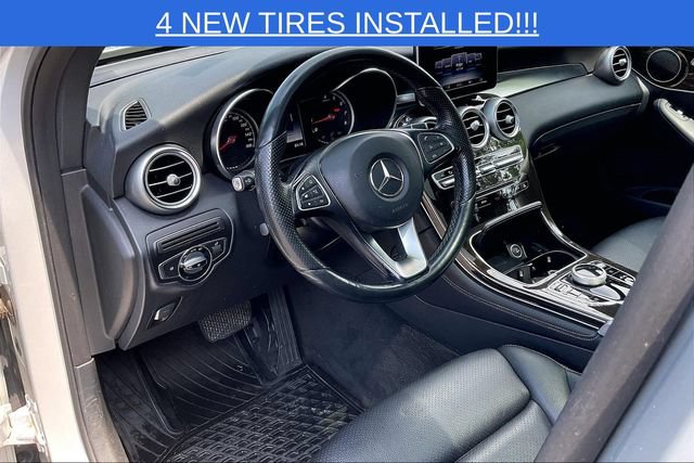 Used 2017 Mercedes-Benz GLC 300 4MATIC image 14
