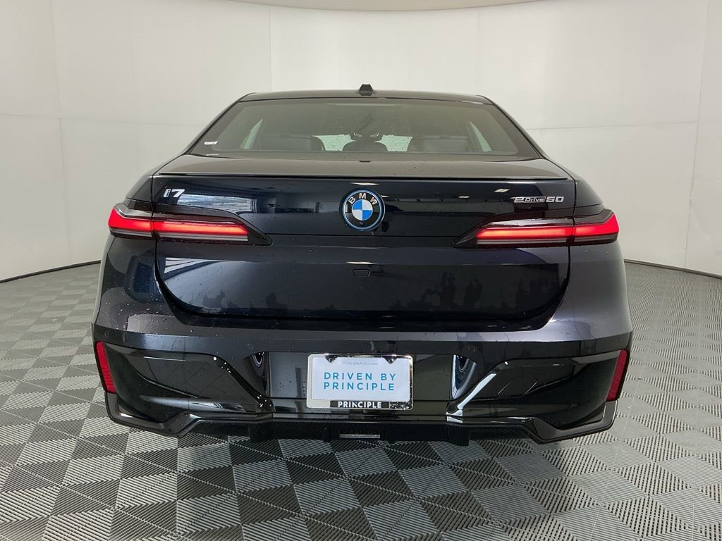 New 2026 BMW i7 eDrive50 w/ M Sport Package RWD image 6