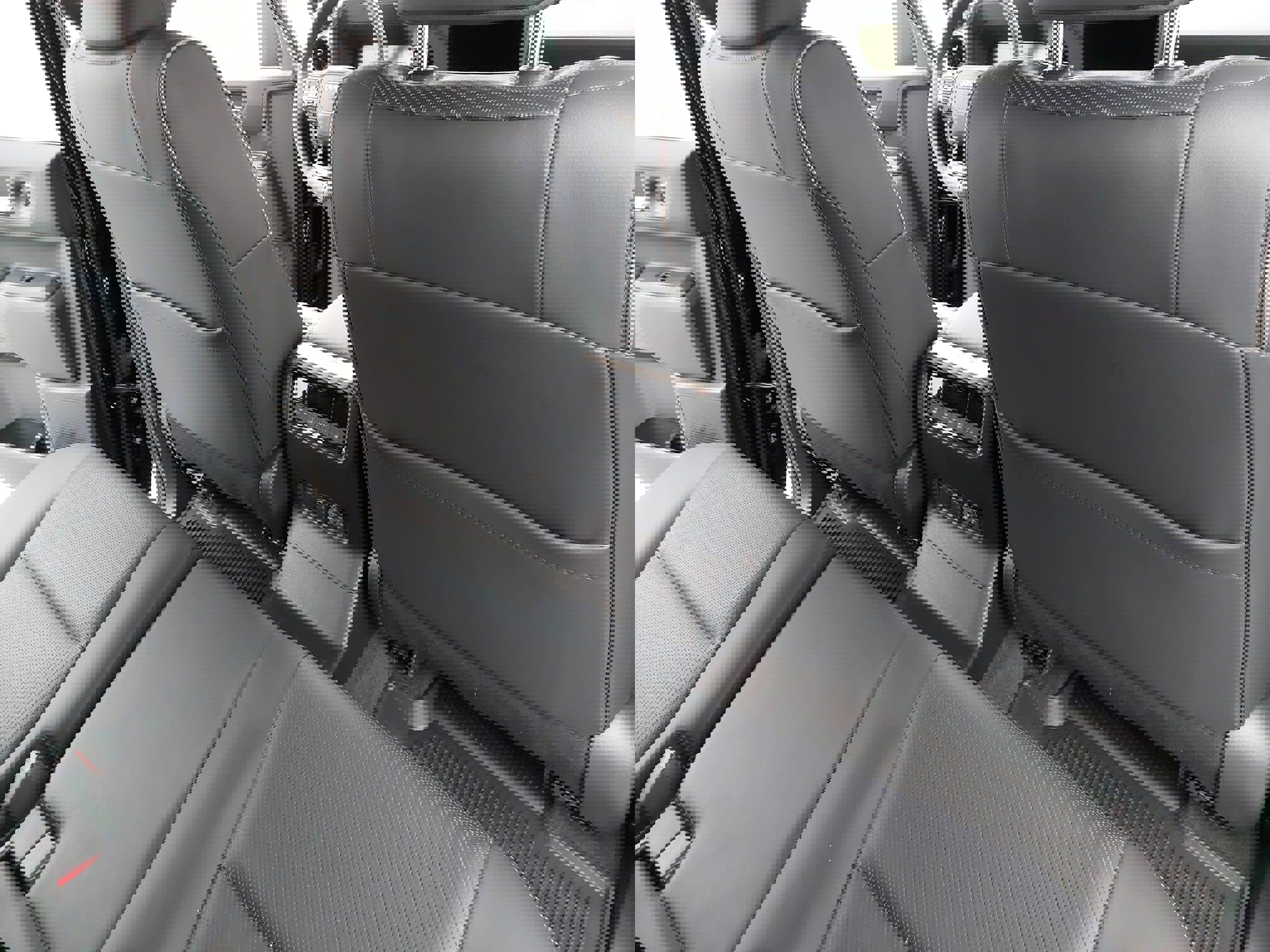 Used 2024 Toyota Land Cruiser image 13