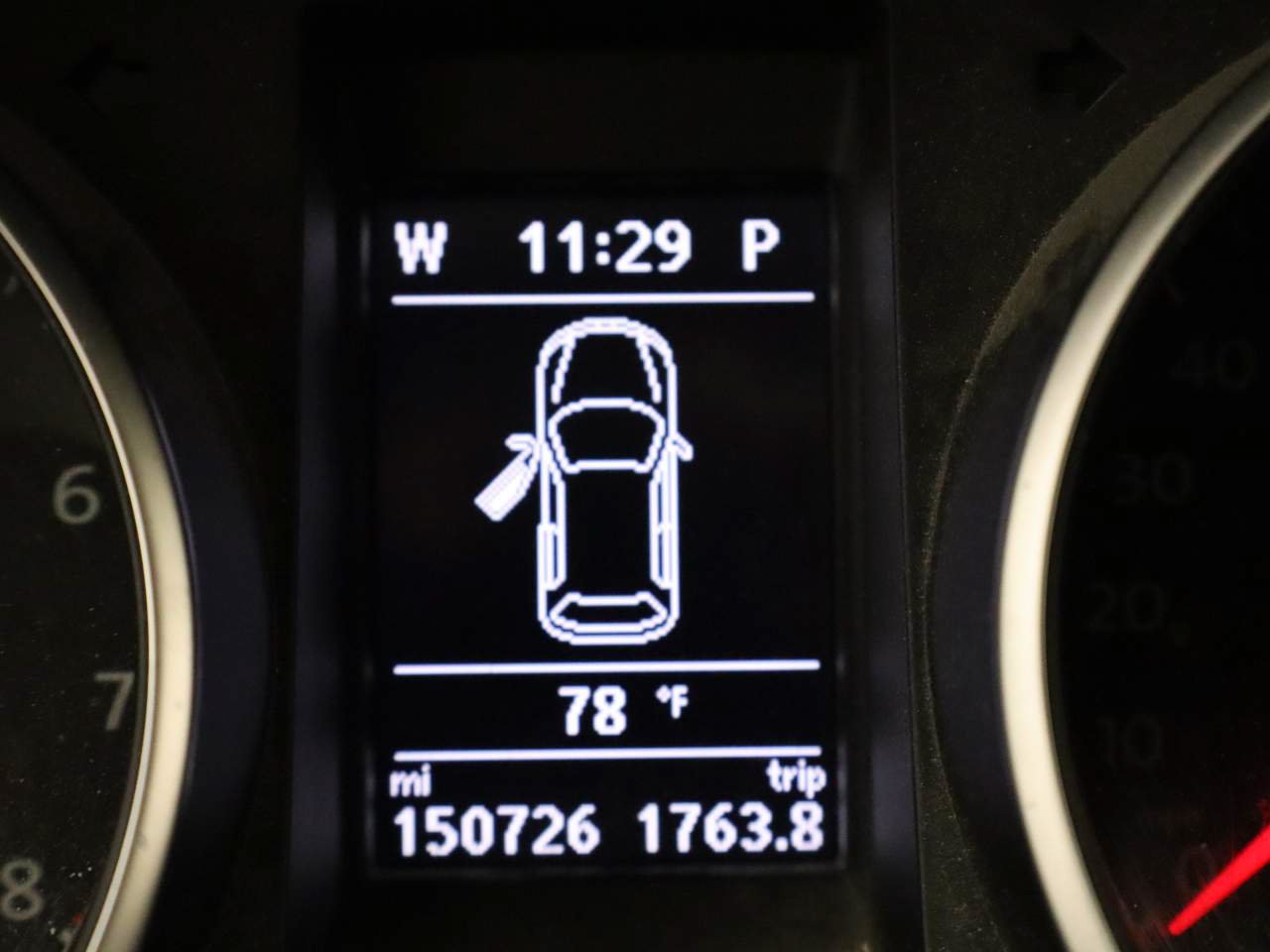 Used 2013 Volkswagen Golf 4-Door FWD image 4