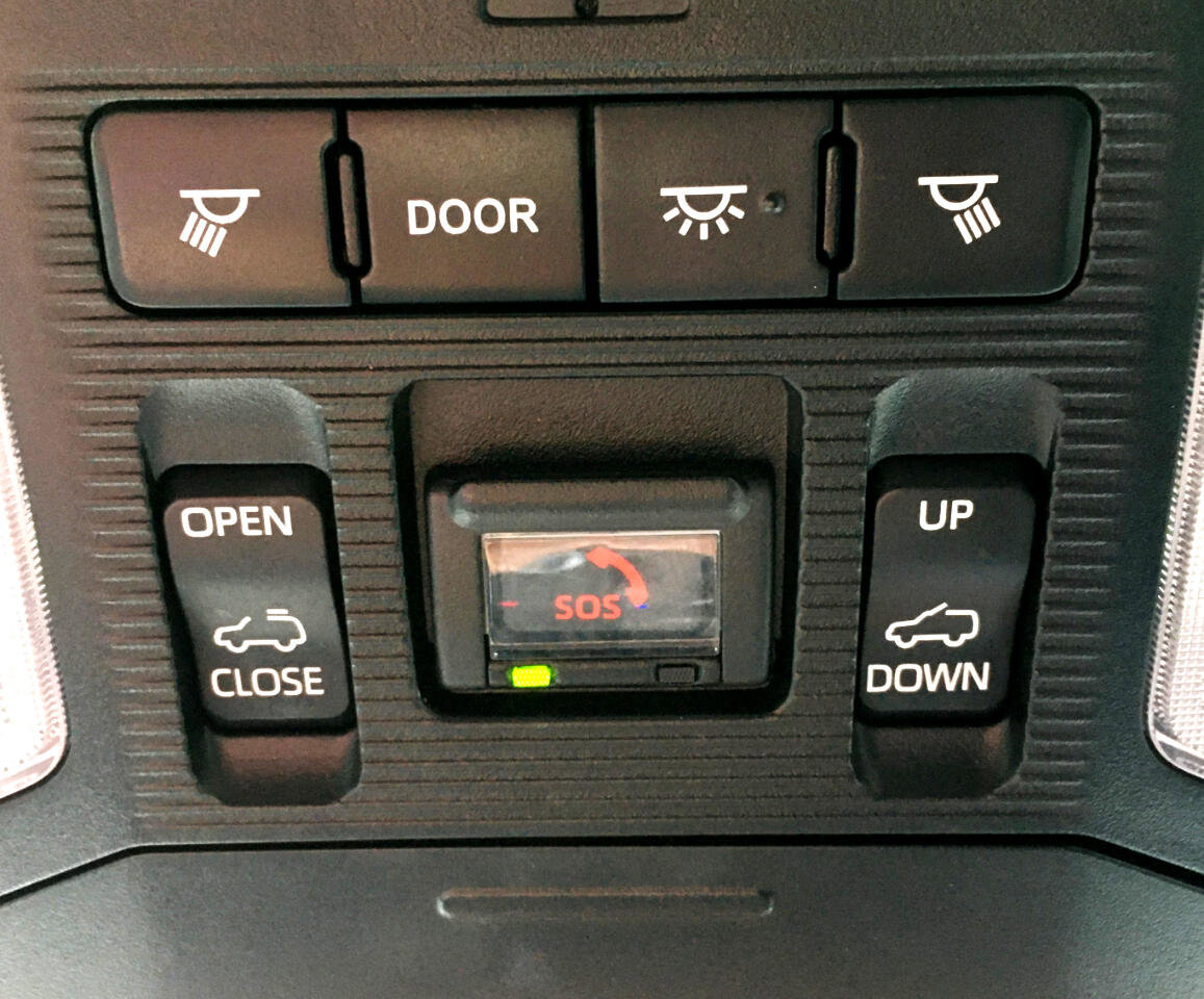 Used 2020 Toyota RAV4 XSE image 33