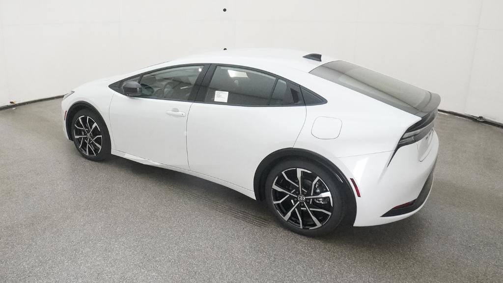 New 2026 Toyota Prius Plug-In Hybrid image 7