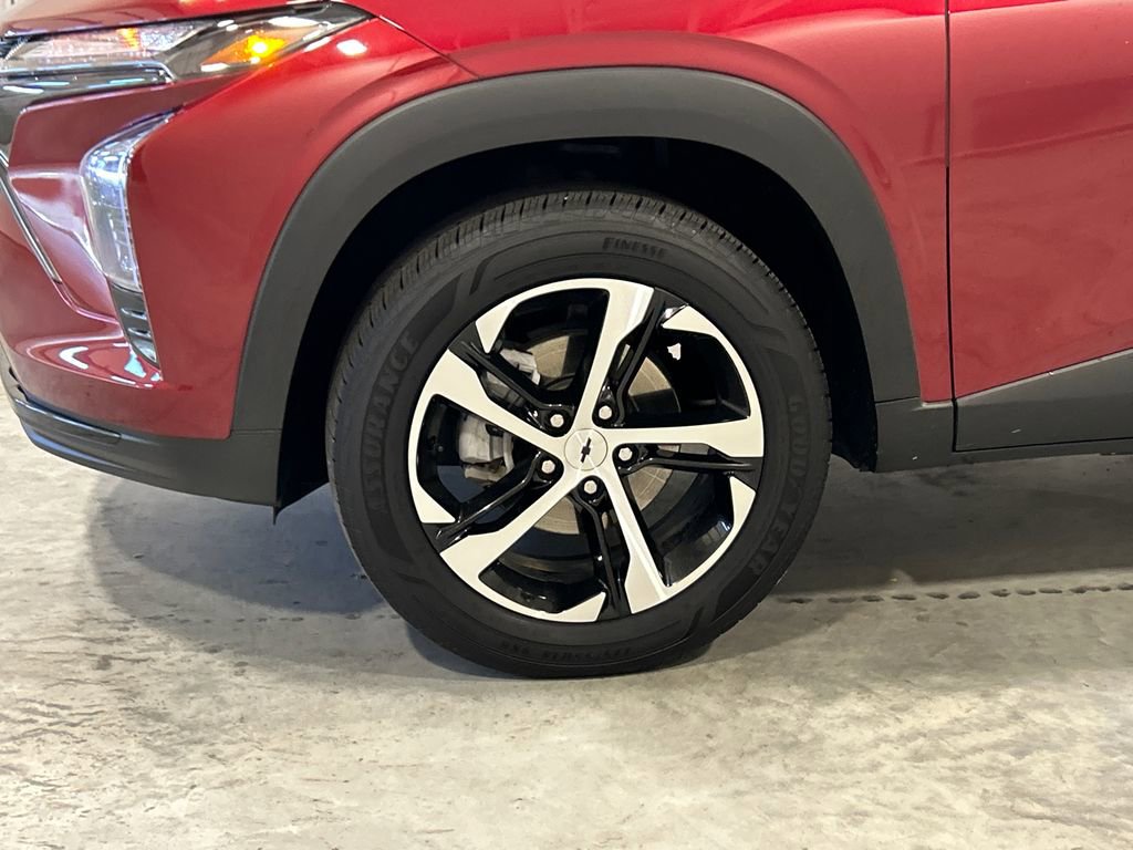 Used 2024 Chevrolet Trax RS w/ Driver Confidence Package image 11