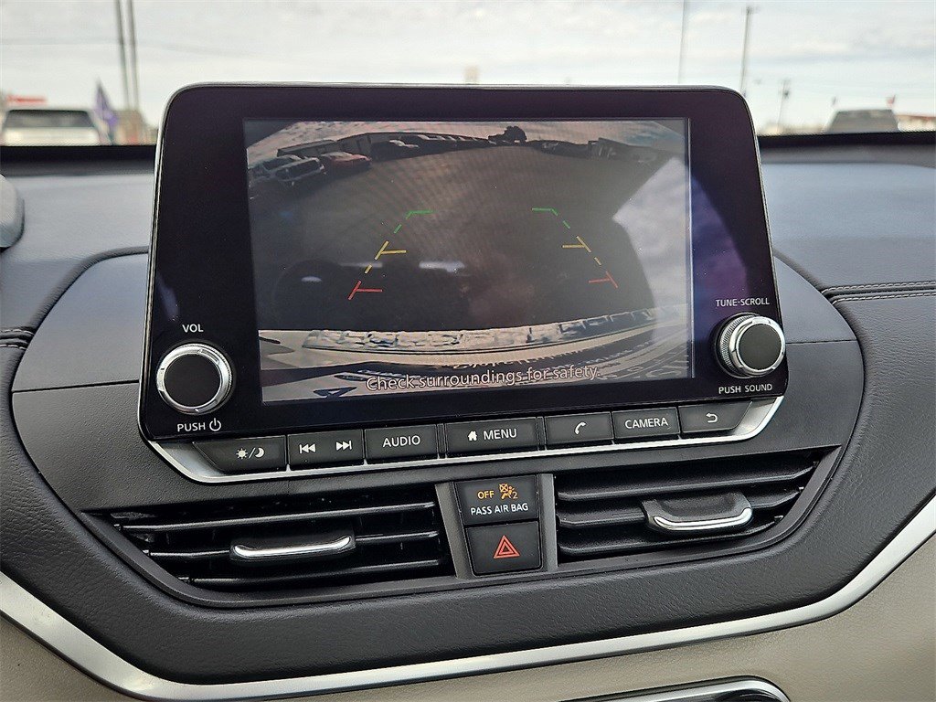 Used 2022 Nissan Altima 2.5 SV w/ SV Premium Package image 28