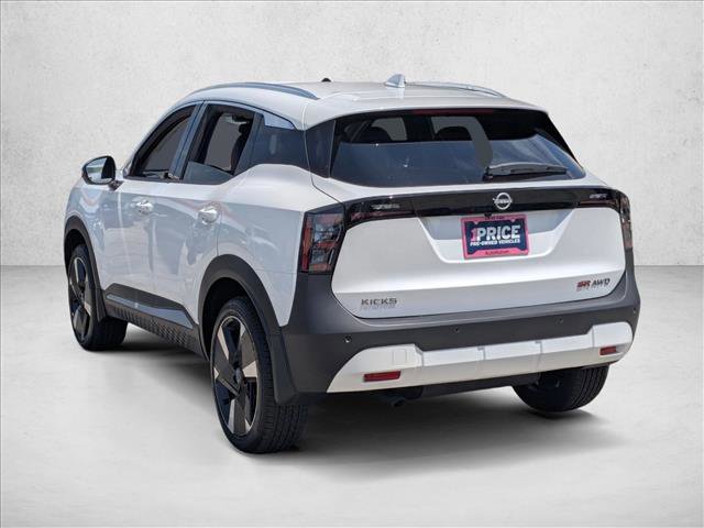 Used 2025 Nissan Kicks SR AWD/4WD image 8