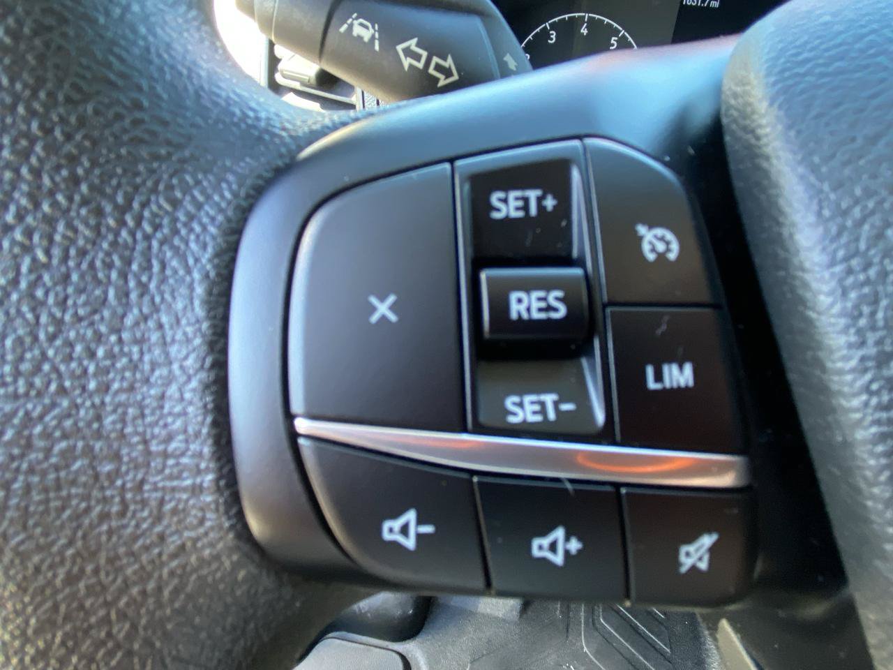 Used 2023 Ford Transit 250 148 High Roof RWD image 22