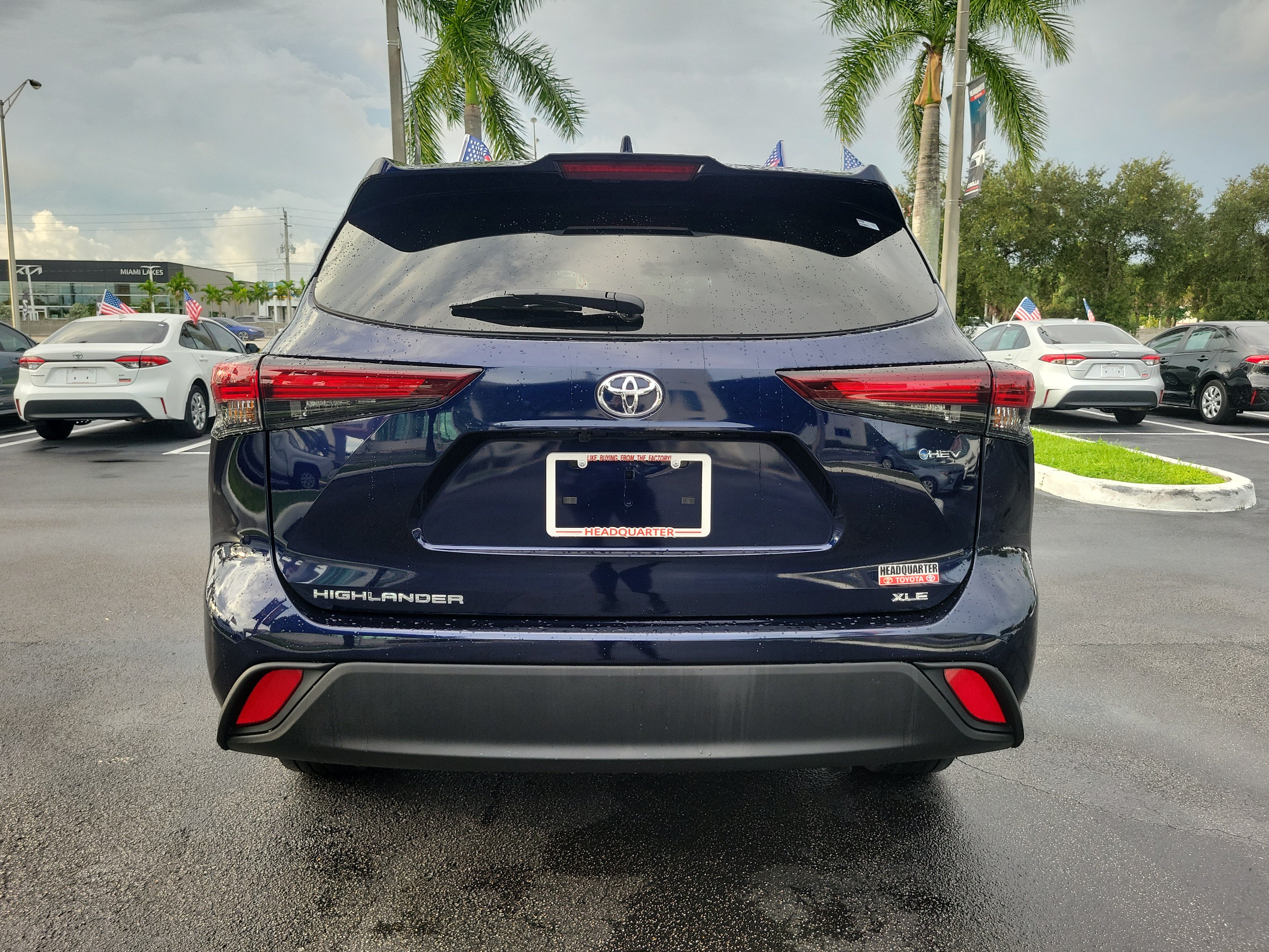 Used 2026 Toyota Highlander XLE AWD/4WD image 10