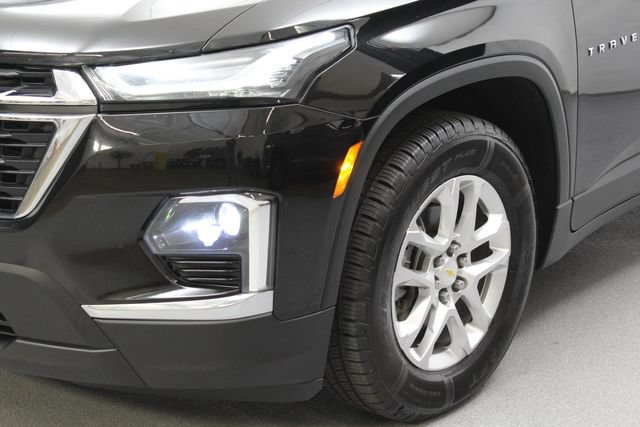 Used 2022 Chevrolet Traverse LS FWD image 5