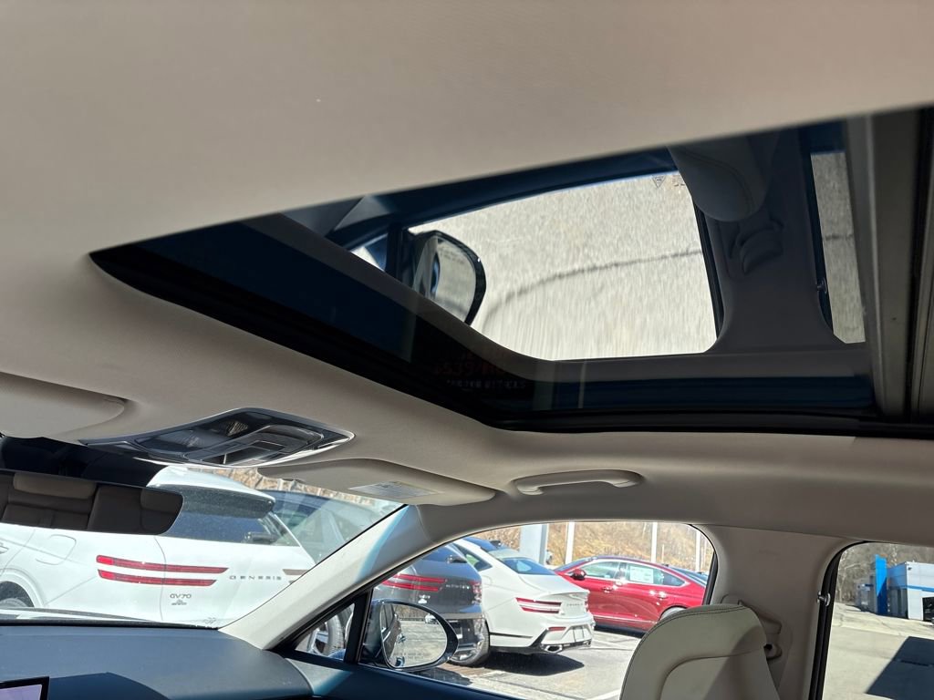 New 2026 Genesis GV70 2.5T Select image 12