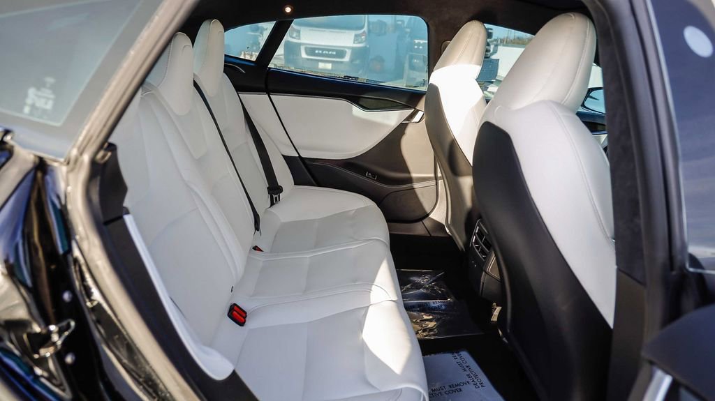 Used 2021 Tesla Model S Performance image 20