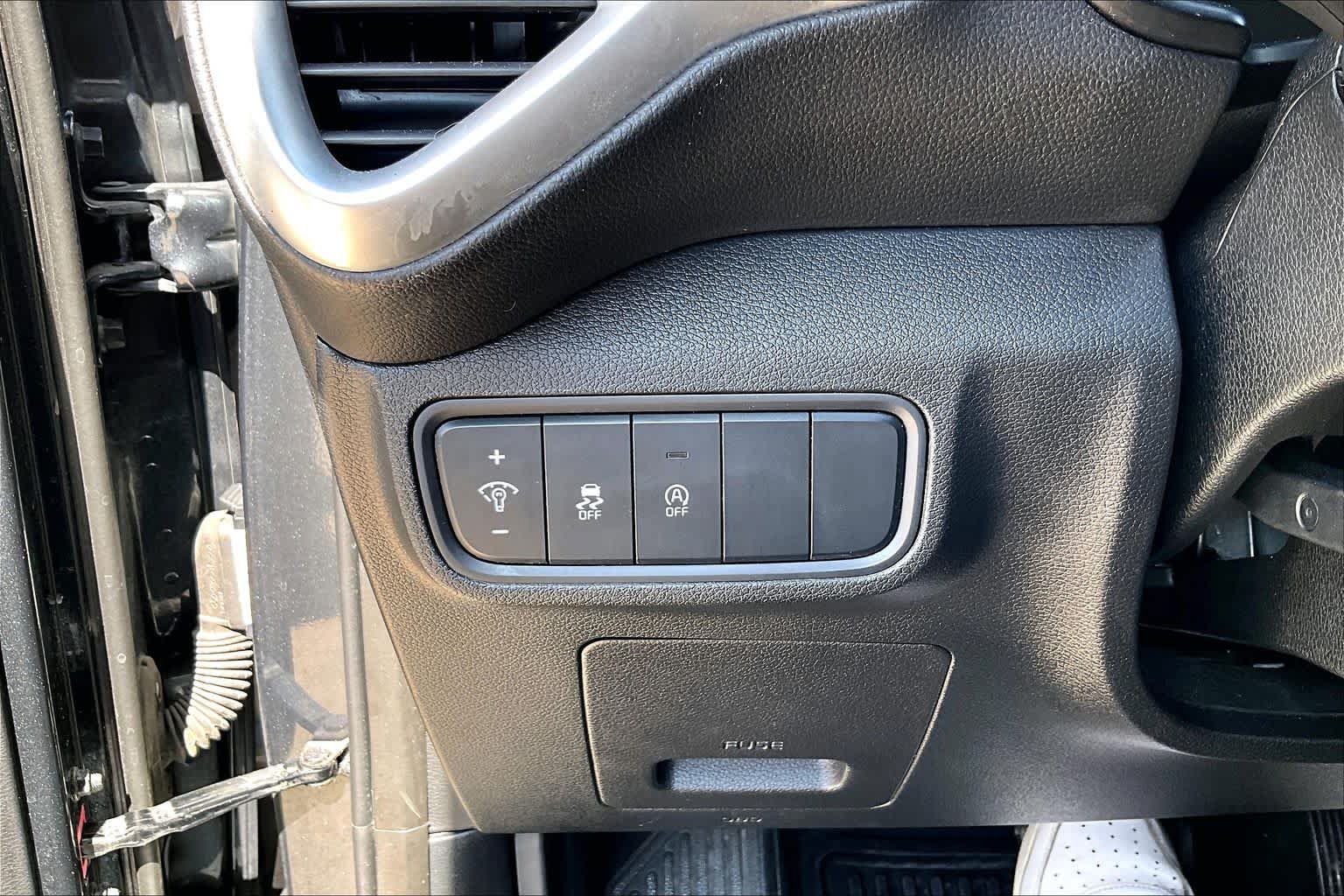 Used 2023 Kia Soul LX FWD image 33