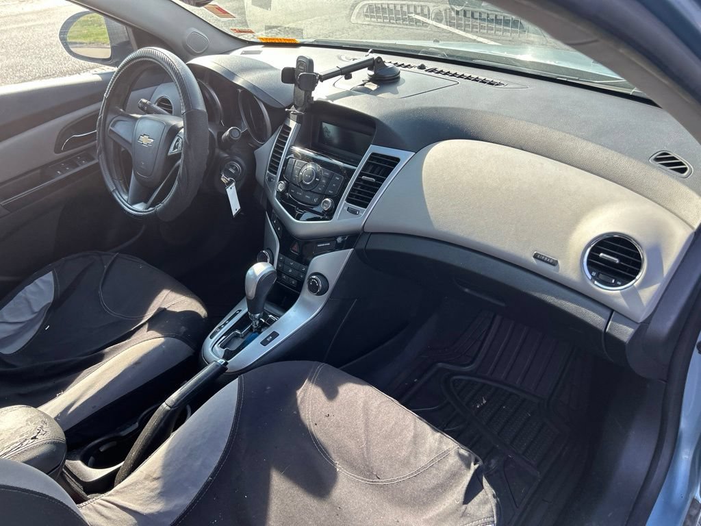 Used 2011 Chevrolet Cruze LS w/ Connectivity Package FWD image 30