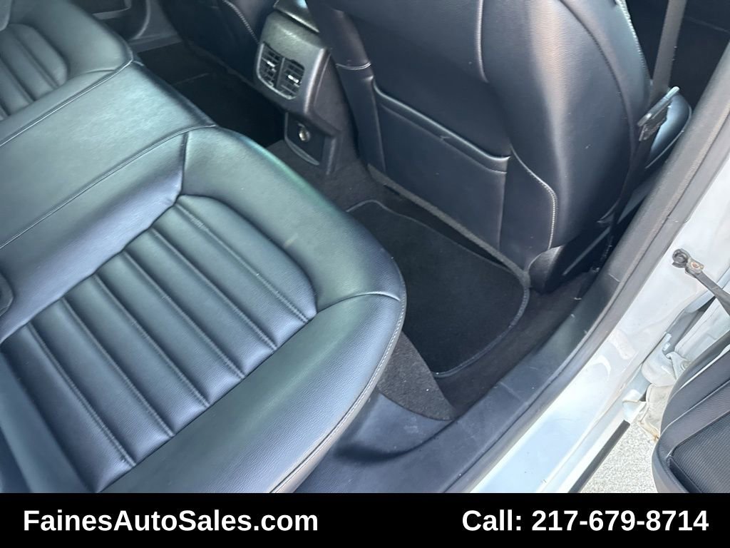 Used 2019 Ford Fusion SEL image 61