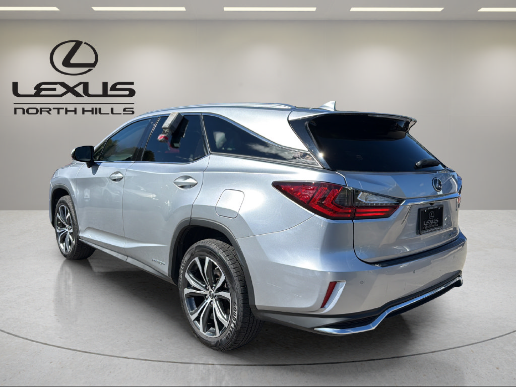 Certified 2022 Lexus RX 450hL AWD w/ Premium Package image 8