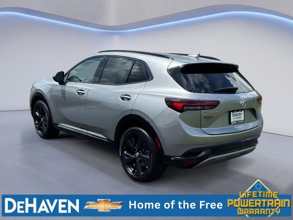 Used 2023 Buick Envision Essence w/ Sport Touring Package AWD/4WD image 4