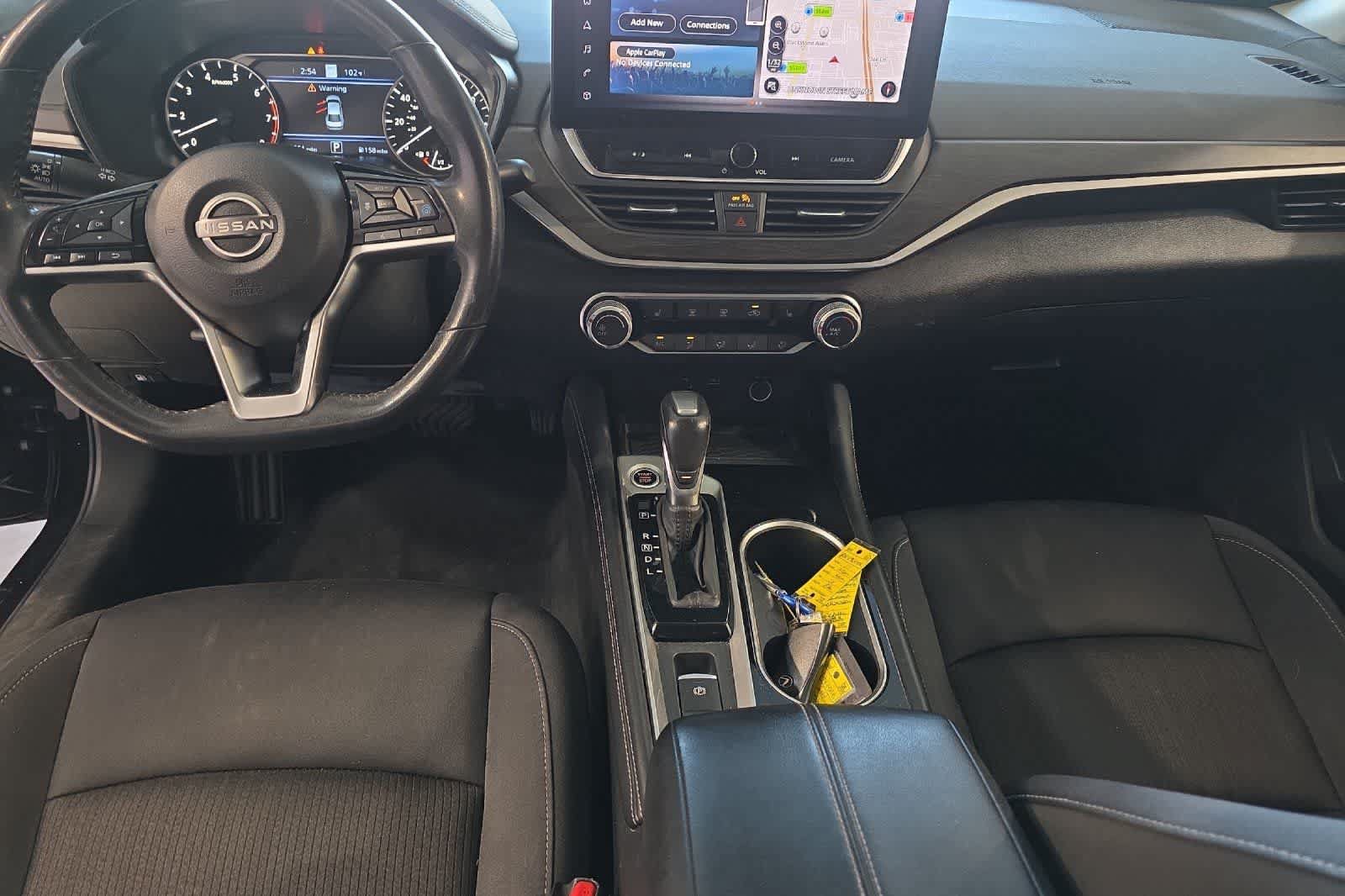 Used 2024 Nissan Altima 2.5 SV w/ SV Premium Package FWD image 4
