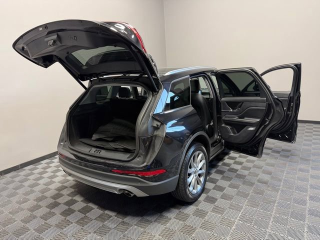 Used 2022 Lincoln Corsair AWD w/ Premium Package image 28