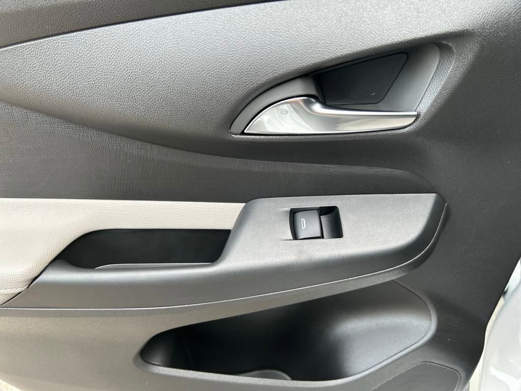 Used 2025 Buick Envista Avenir image 24